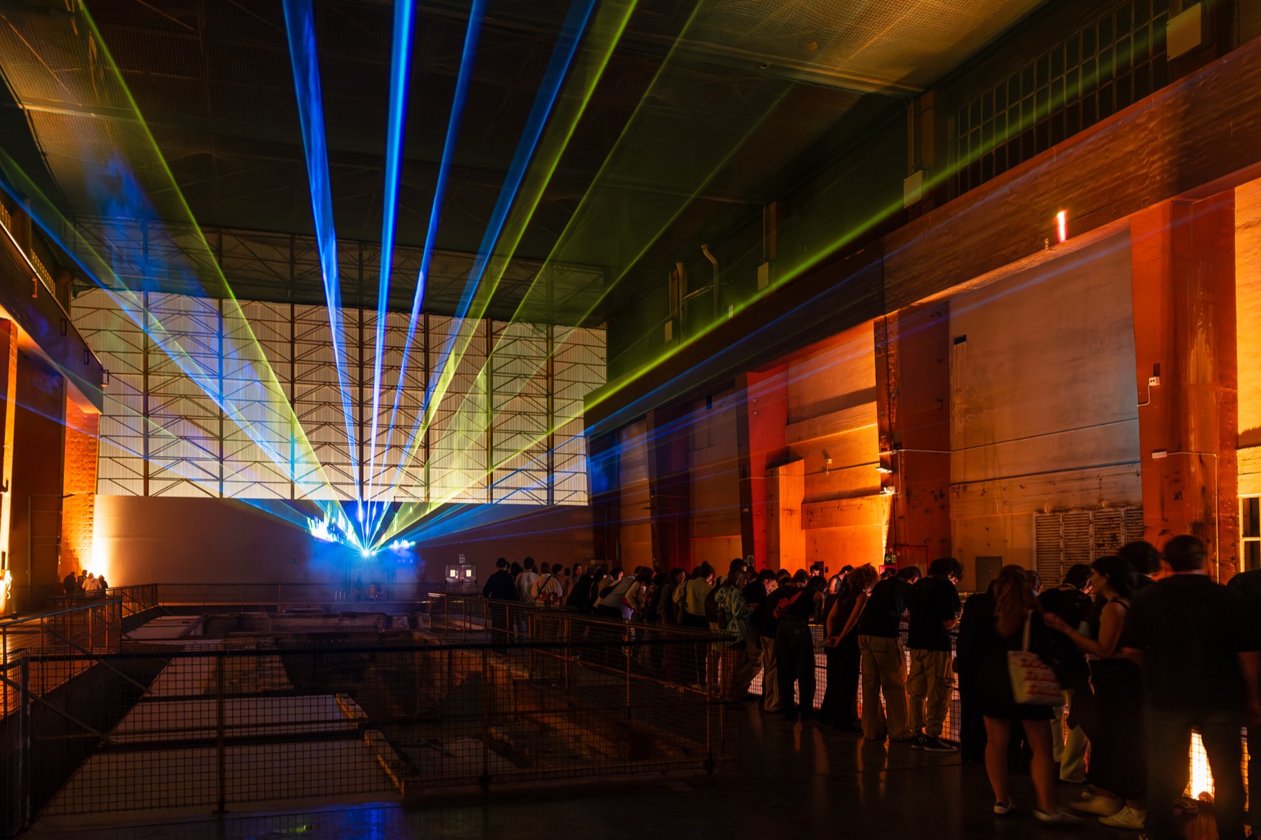 Spatial Performance 003 — Les 3 xemeneies · Sant Adrià de Besós · Sinestesik